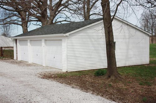 Tract 1 - REAL ESTATE AUCTION, 60 +/- Acres offered in 3 Tracts Swine Operation